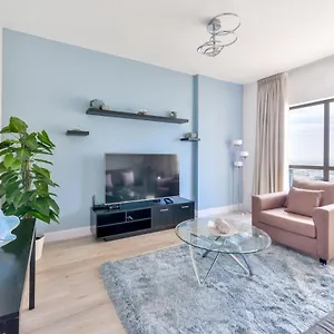 شقة Luxury Jbr Shams - Marina View - Free 5 Star Access!, دبي