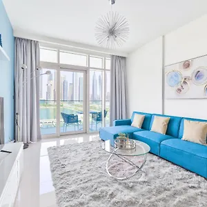 شقة Ultra Luxury Emaar Beachfront - Private And Pool, دبي